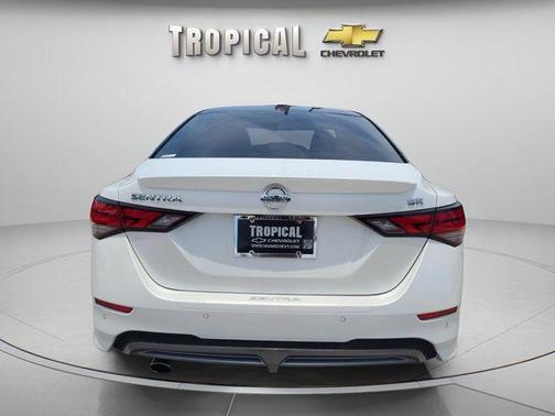 White 2021 Nissan Sentra SR