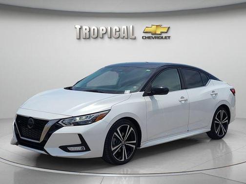 White 2021 Nissan Sentra SR