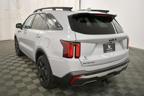2025 Kia Sorento SX