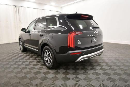Ebony Black 2022 Kia Telluride EX