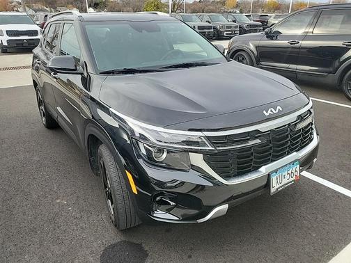 2024 Kia Seltos EX