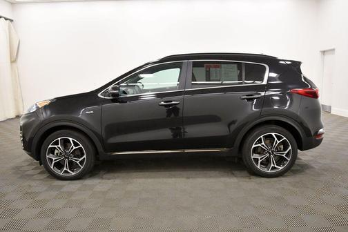 Black Cherry 2021 Kia Sportage SX Turbo