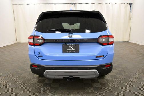 Diffused Sky Pearl 2024 Honda Pilot TrailSport