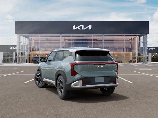 Iceberg Green 2027 Kia Seltos S