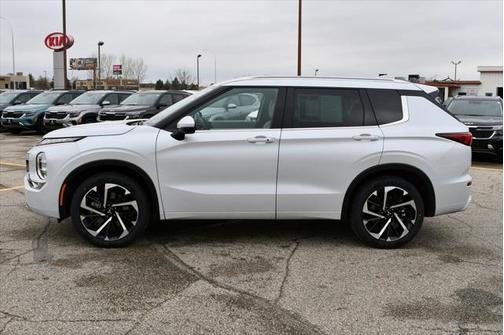 2023 Mitsubishi Outlander PHEV SEL