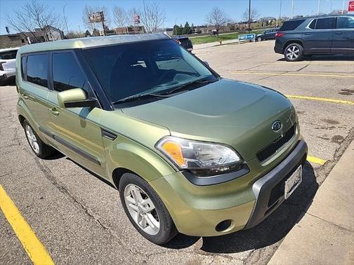 2011 Kia Soul +