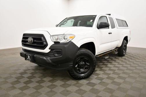 White 2022 Toyota Tacoma SR