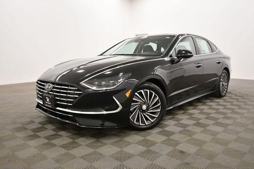 2023 Hyundai SONATA Hybrid Limited