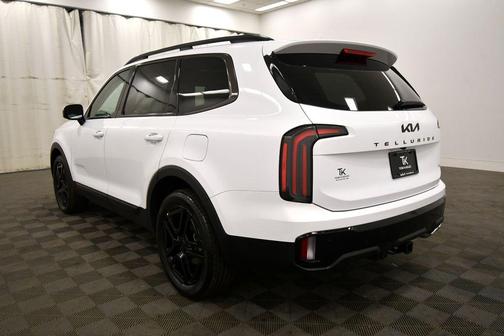 Glacial White Pearl 2025 Kia Telluride SX X-Line