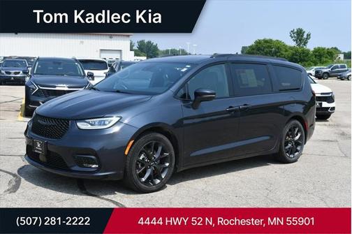 2021 Chrysler Pacifica Touring L