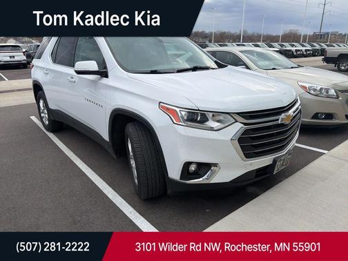 Summit White 2018 Chevrolet Traverse LT Cloth