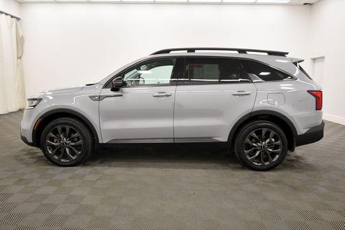 Wolf Gray 2023 Kia Sorento EX