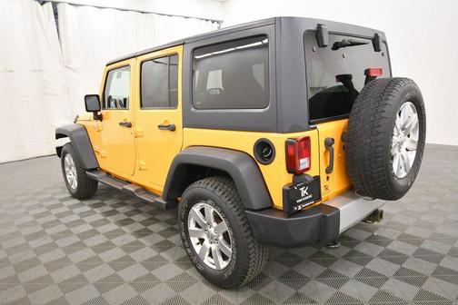 2012 Jeep Wrangler Unlimited Sahara