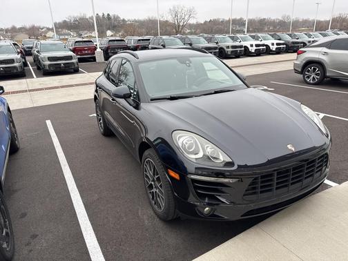2018 Porsche Macan S