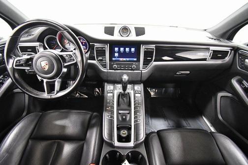 2018 Porsche Macan S