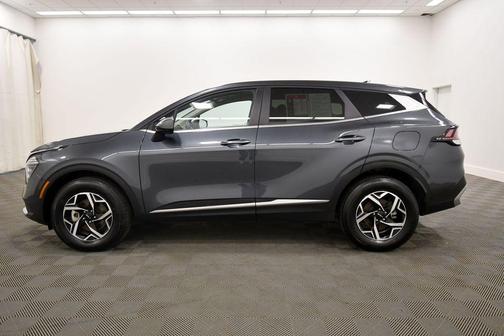 Gravity Gray 2025 Kia Sportage LX