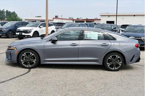 2021 Kia K5 EX