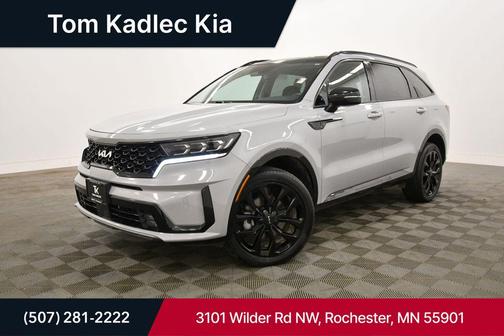 Wolf Gray 2023 Kia Sorento SX