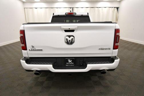 Bright White Clearcoat 2020 RAM 1500 Laramie