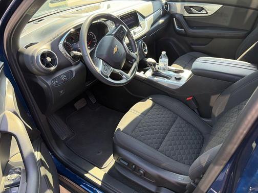 Blue Glow Metallic 2022 Chevrolet Blazer 2LT