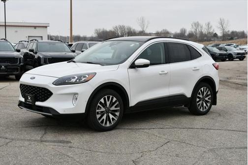 2020 Ford Escape Titanium