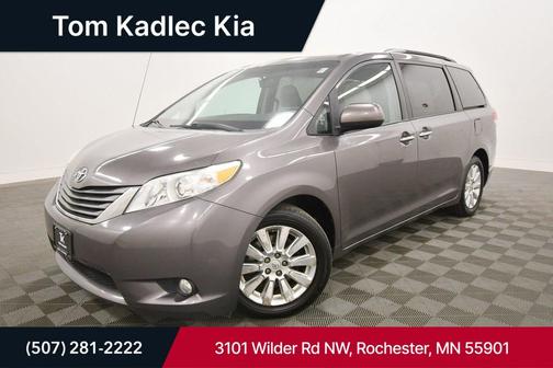 2014 Toyota Sienna XLE
