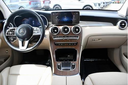 2021 Mercedes-Benz GLC 300 4MATIC