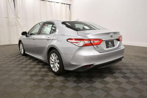 Celestial Silver Metallic 2019 Toyota Camry LE