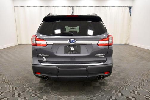 Magnetite Gray Metallic 2019 Subaru Ascent Limited 8-Passenger