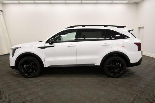 Glacial White Pearl 2026 Kia Sorento SX