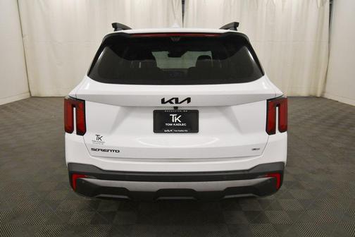 2025 Kia Sorento SX