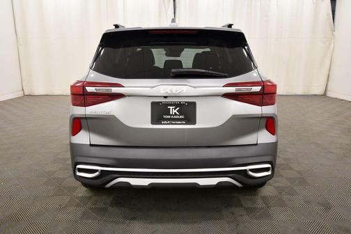 Steel Gray 2023 Kia Seltos S