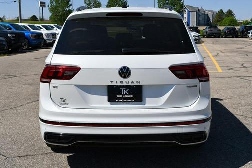 2023 Volkswagen Tiguan 2.0T SE R-Line Black 4MOTION