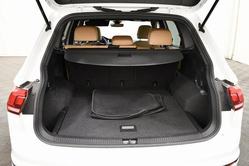 2023 Volkswagen Tiguan 2.0T SE R-Line Black 4MOTION