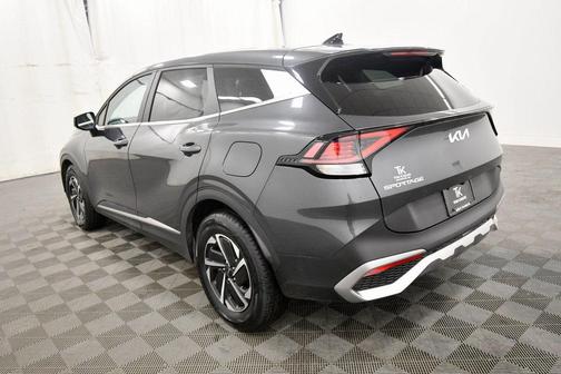 2024 Kia Sportage Hybrid LX