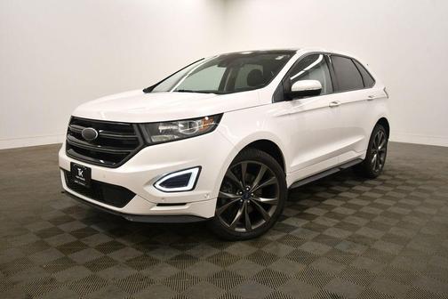 White Platinum 2018 Ford Edge Sport