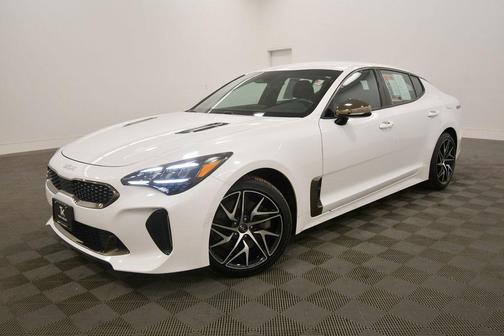 2023 Kia Stinger GT-Line