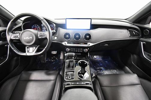 2023 Kia Stinger GT-Line