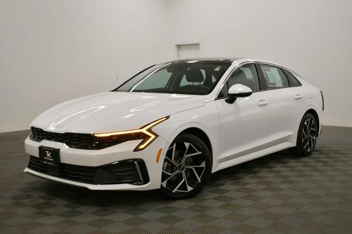 2025 Kia K5 EX