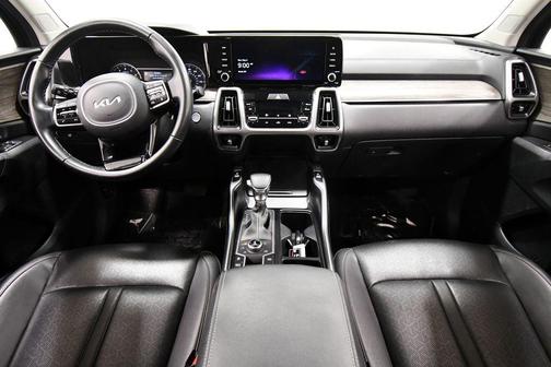 Ebony Black 2022 Kia Sorento EX