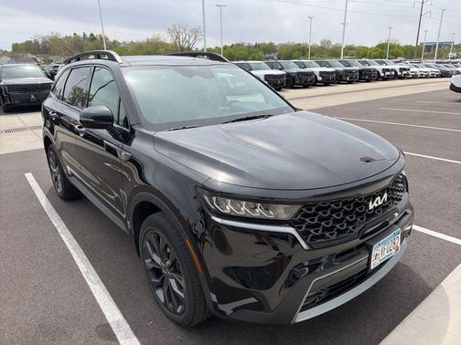Ebony Black 2022 Kia Sorento EX
