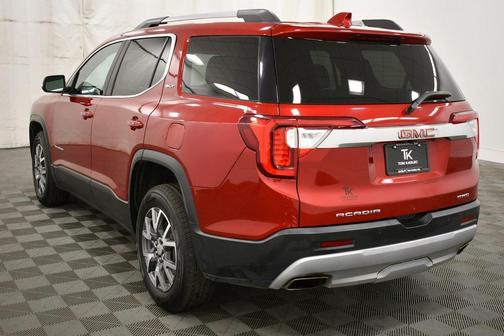 2023 GMC Acadia AWD SLT