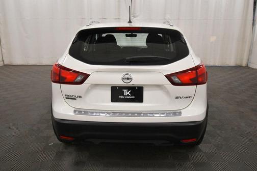 2017 Nissan Rogue Sport SV