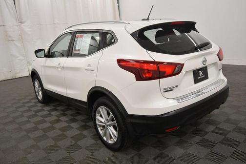 2017 Nissan Rogue Sport SV