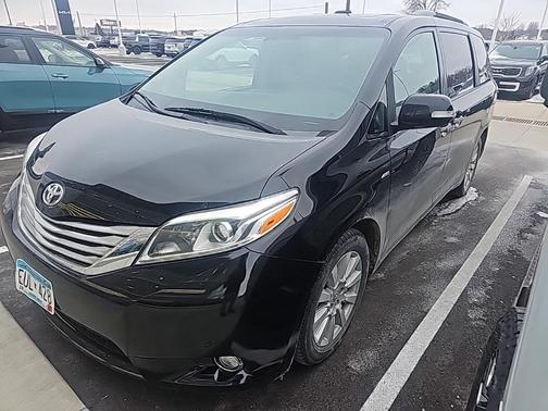 2017 Toyota Sienna Limited Premium