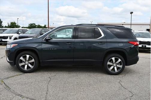 2021 Chevrolet Traverse LT Leather