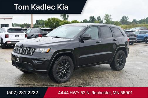 2021 Jeep Grand Cherokee Laredo
