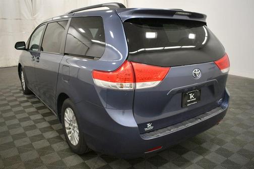 2014 Toyota Sienna XLE