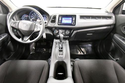 Modern Steel Metallic 2018 Honda HR-V LX