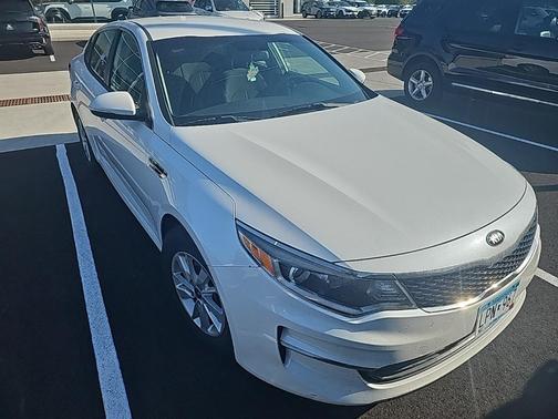 2017 Kia Optima LX